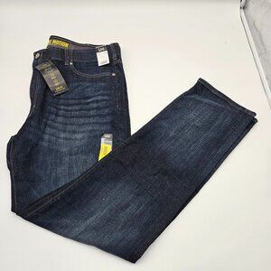 Lee Mens Extreme Motion Slim Straight Jean with Flex Waistband 42x36 NWT